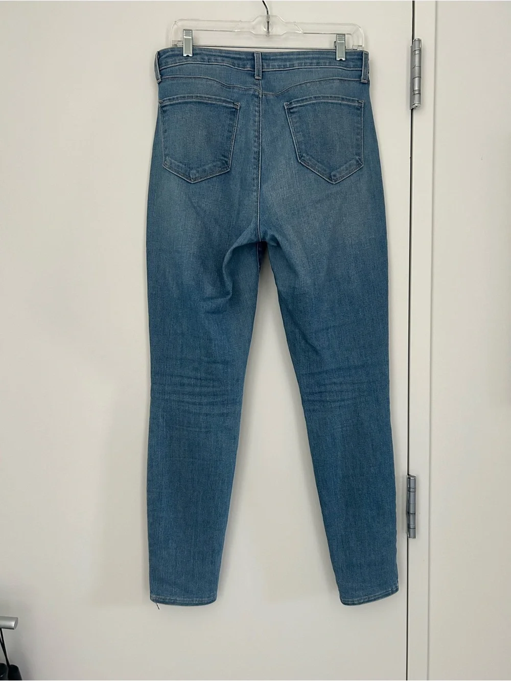 L'AGENCE Skinny Jeans in Medium Blue Denim